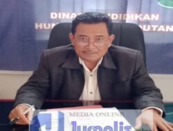 Kadis Pendidikan Humbahas Drs.Jonny Gultom, Melarang Guru Terlibat Politik Praktis