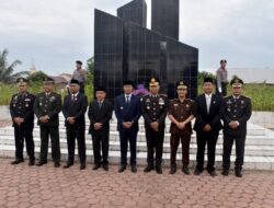 Peringati Hari Pahlawan 10 November, Pemko Tebing Tinggi Ziarah Makam Pahlawan Dan Upacara Bendera