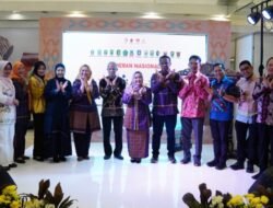 Pj. Ketua Dekranasda Kota Tebing Tinggi Hadiri Acara Gebyar Kriya Nusantara 2024