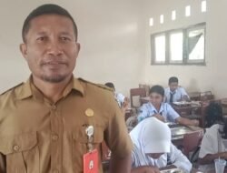 Torehkan Prestasi Kepala Sekolah SMPN 01 Namrole, M Said Buton Patut Diapresiasi Pemerintah Daerah