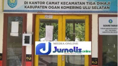 Parah…!!! Saat Jam Kerja Kantor Camat Tiga Dihaji Kabupaten Okus Sepi Penghuni, Layaknya Kuburan