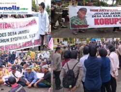 Masyarakat Desa Jambu Gelar Aksi Demo, Tuntut Kades Dicopot Karena Dugaan Korupsi