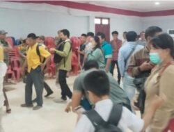Ratusan Honorer Nias Selatan Geruduk Kantor Bupati, Desak Posisi PPPK Paruh Waktu