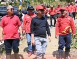 Bupati Nias Ya’atulo Gulo Melaksanakan Gotong Royong Bersama Masyarakat