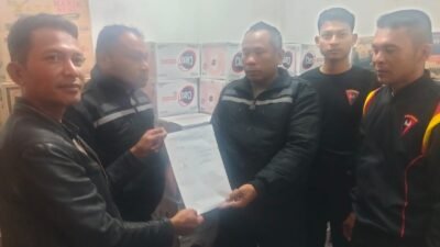 Polres Toba Distribusikan Bantuan Sembako Ke Posko Terpadu Penanggulangan Bencana Alam Bandara Silangit