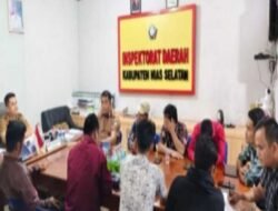Masyarakat Desa Faomasi Hilisimaetano Datangi Inspektorat Nias Selatan Tanyakan Tindak Lanjut Laporan