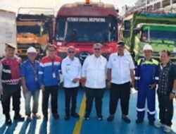 Wali Kota Dan Bupati Nias Mengatakan Gas Elpiji Tiba Di Gunungsitoli Nias Pastikan Distribusi Lancar