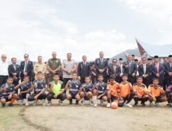 Kapolres Toba Hadiri Pembukaan Lomba Hari Jadi Kabupaten Toba Ke-27