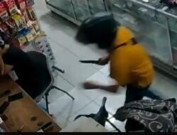 Perampok Bersajam Gasak Uang Agen Link Di Sei Rampah