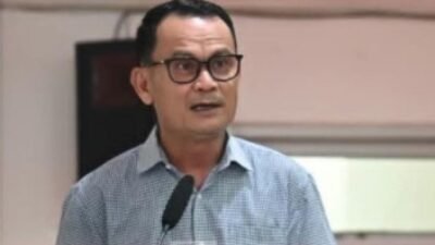 Pimpinan Dan Anggota DPRD Kabupaten Nias Sampaikan Laporan Reses Pada Sidang Paripurna
