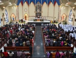 Bupati Humbang Hasundutan Hadiri Yubileum 75 Tahun Paroki Santo Fidelis Doloksanggul