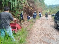 Sambut HUT Ke-81 RI, Karang Taruna Bersama Warga Desa Sigulok Sijamapolang Gelar Gotong Royong
