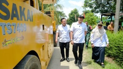 Wabup Sergai Tinjau Rehabilitasi Jalan Manggis–Kelapa Bajohom: Dorong Masyarakat Bersama Jaga Infrastruktur