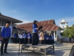 Semarak HUT Ke-81 RI: Kepala SMKN 2 Tebingtinggi Bertindak sebagai Inspektur Upacara dan Tegaskan Pentingnya Pendidikan Berkualitas