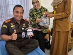 Peringati Hari Lahir Kejaksaan RI Ke-81, Kejaksaan Negeri Serdang Bedagai Gelar Donor Darah Dan Bakti Sosial