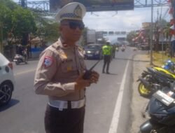 Operasi Rutin di Pos KTL Telaga, Polisi Tertibkan Pengendara Yang Tidak Lengkapi Keselamatan Berkendara