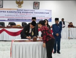 Bupati Bersama DPRD Humbahas Sepakati PAPBD TA 2026
