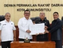 Paripurna P-APBD 2026 Tuntas, Ketua DPRD Adrianus Zega Dan Wali Kota Sowa’a Laoli Teken KUA-PPAS