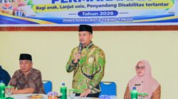 Serahkan Bantuan Permakanan, Wali Kota Tebing Tinggi Ajak Tingkatkan Empati Terhadap Warga Kurang Mampu